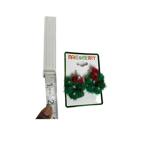 Make It Merry Christmas Wreath Earrings With Red Bows & Baubles - Picture 3 of 4